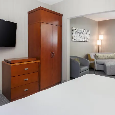Courtyard By Marriott Dallas Arlington South-3