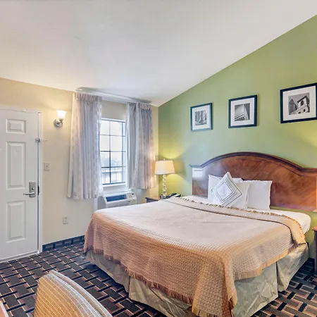 Savannah Garden Hotel-3
