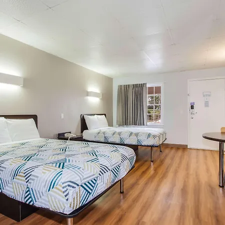 Motel 6-Walterboro, Sc-3
