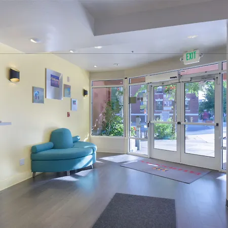 Belltown Inn-3