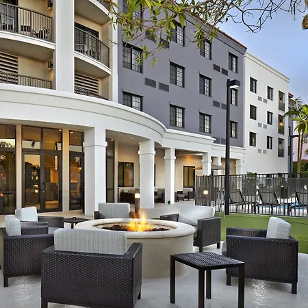Courtyard By Marriott Stuart-2