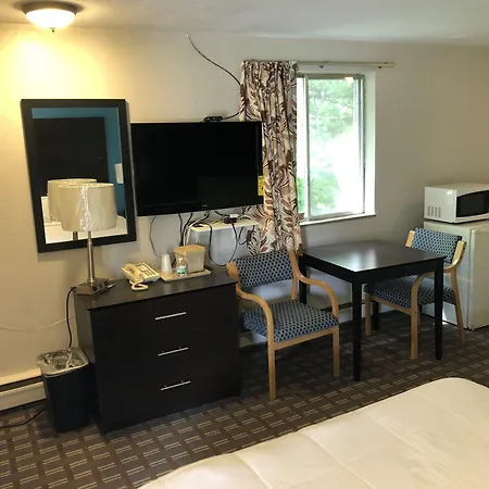 Gratiot View Motel-3