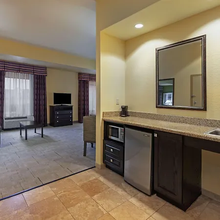 Hampton Inn & Suites Owasso-3
