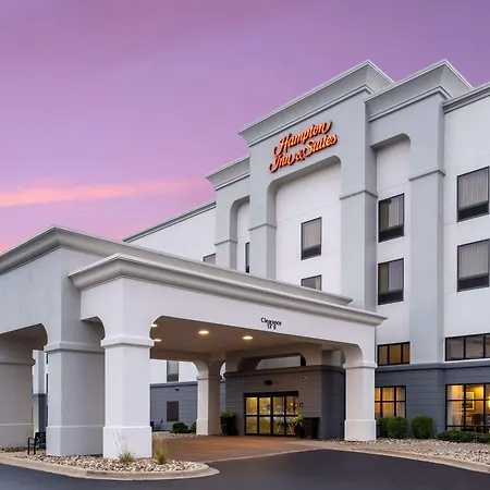 Hampton Inn & Suites Cedar Rapids-3