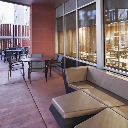 Springhill Suites By Marriott Salt Lake City Airport-2
