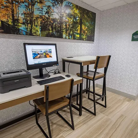 Wingate By Wyndham Lafayette Airport-2