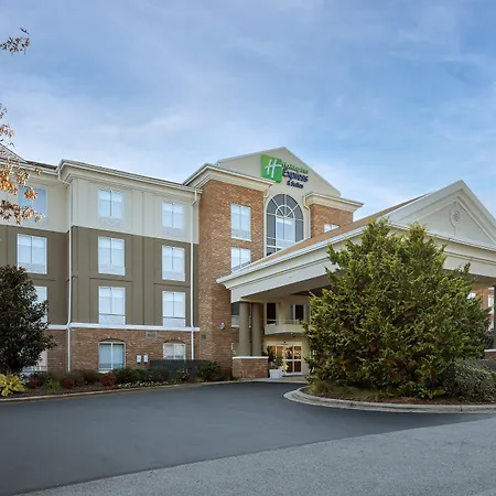 Holiday Inn Express Hotel & Suites Greensboro - Airport Area By Ihg-2