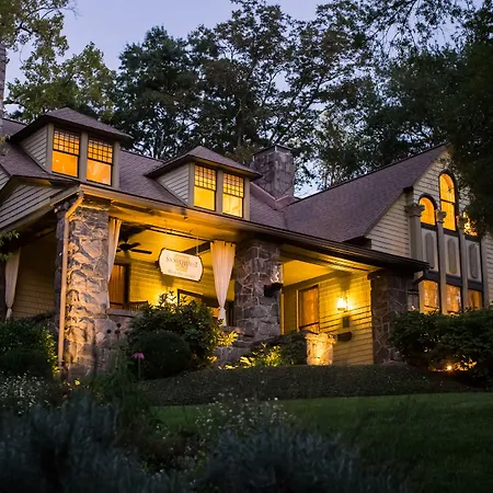 Stonehurst Place Bed & Breakfast-3