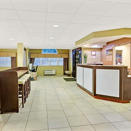 Microtel Inn & Suites By Wyndham Bryson City-2