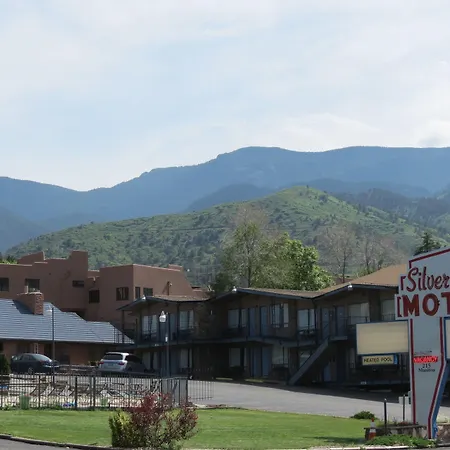 Silver Saddle Motel-2