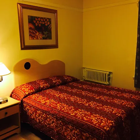 Aldrich Hotel-3