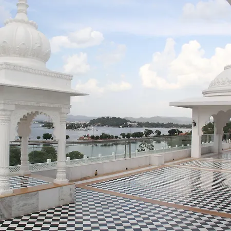 Radisson Blu Udaipur Palace Resort & Spa-2