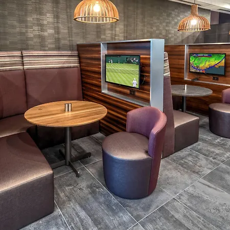 Courtyard By Marriott Dulles Airport Herndon-3
