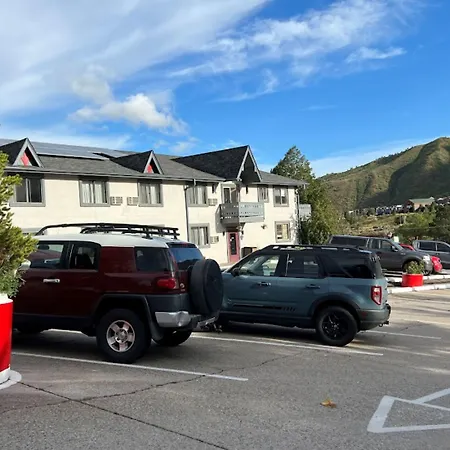 Adventure Inn - Glenwood Springs-2