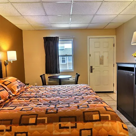 Rodeway Inn & Suites Nags Head-3