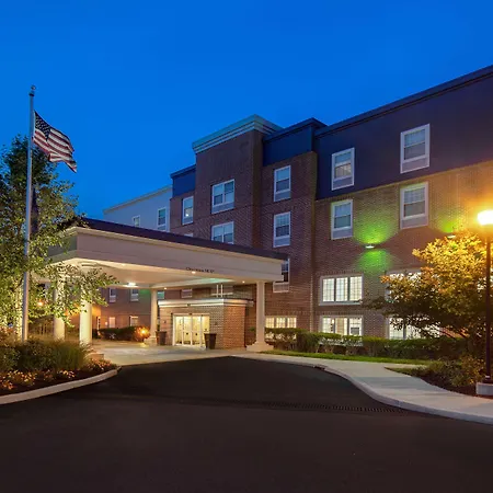 Hampton Inn & Suites Yonkers-2
