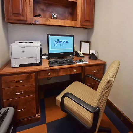 Hampton Inn Alexander City-3