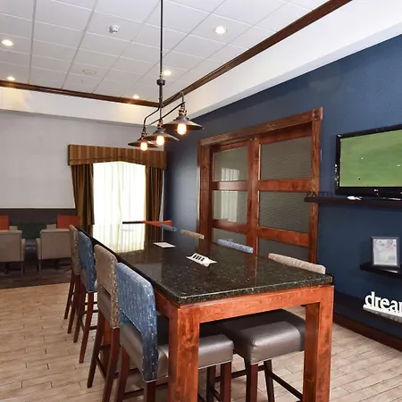 Hampton Inn Alexander City-2