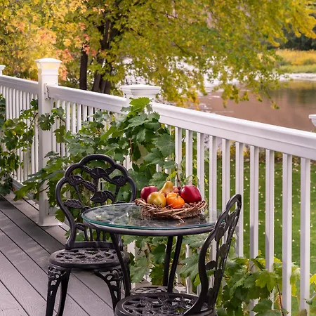 Warm Springs Inn & Winery-2