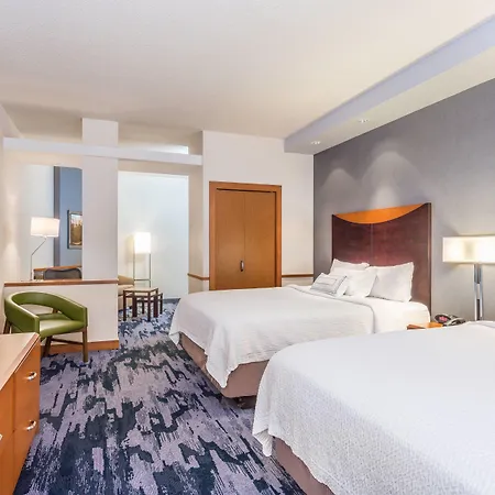 Fairfield Inn And Suites By Marriott Madison East-3