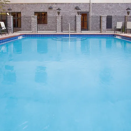Holiday Inn Express Hotel & Suites Pensacola-West Navy Base By Ihg-3