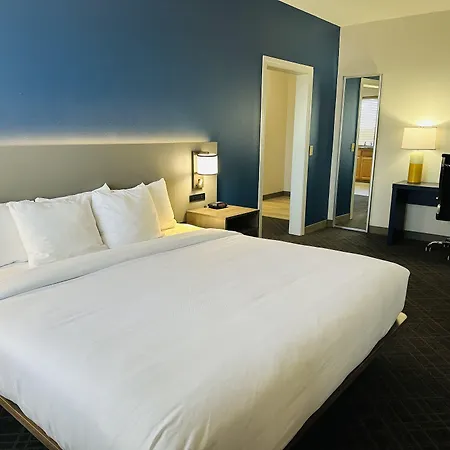 Comfort Inn & Suites Wylie-2