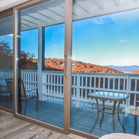 Gunstock Inn & Suites-2