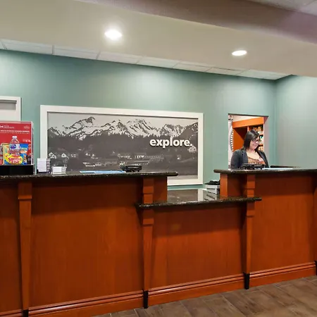 Hampton Inn & Suites Clovis Airport North-2