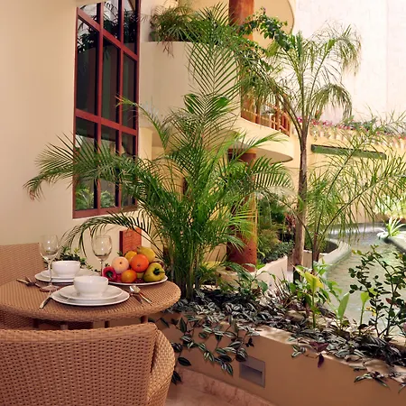 Maya Villa Condo Hotel And Beachclub-2