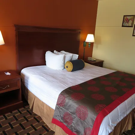 Royal Crest Motel-2