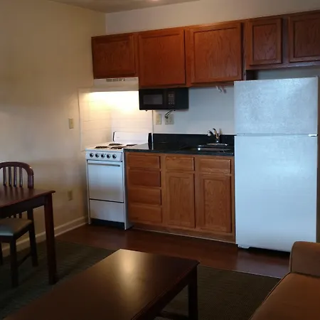 Affordable Suites Charlottesville-2