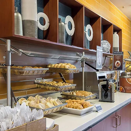 Springhill Suites Tampa North/Tampa Palms-3
