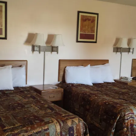 Rodeway Inn & Suites Austin I-90-2