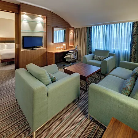 Hilton Garden Inn Frankfurt Airport-2
