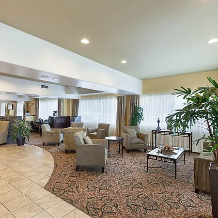 Comfort Suites Medical Center Near Six Flags-3