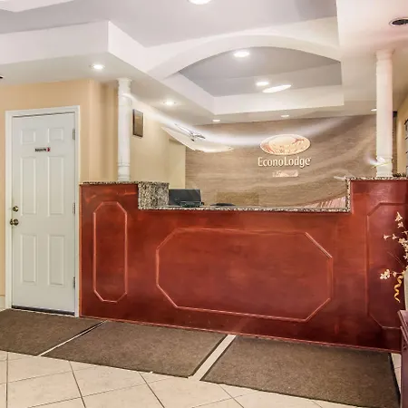 Econo Lodge Hotel Bradford-3