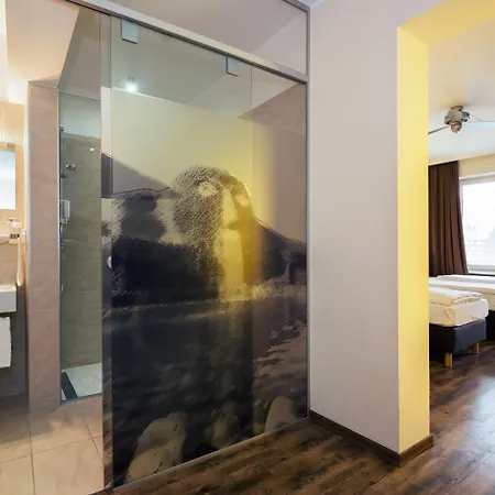 Basic Hotel Innsbruck-2