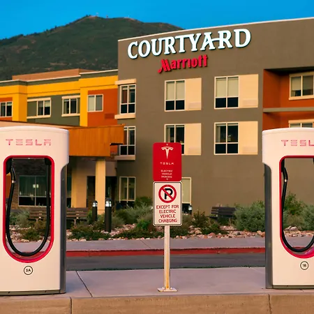 Courtyard By Marriott Glenwood Springs-2