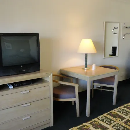 Imperial 400 Motor Inn-3