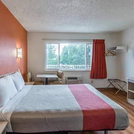 Motel 6-Beaverton, Or-3