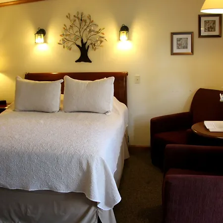 All Seasons Inn-2