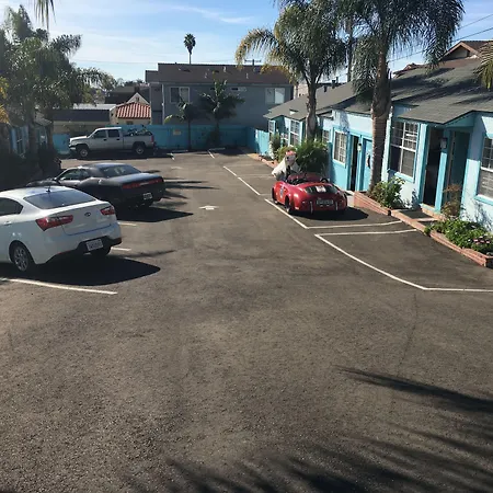 The Palomar Inn-3