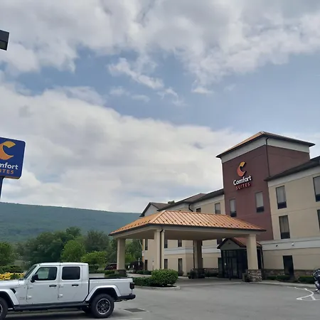 Comfort Suites Altoona North-3