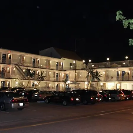 Quarterdeck Motel-2