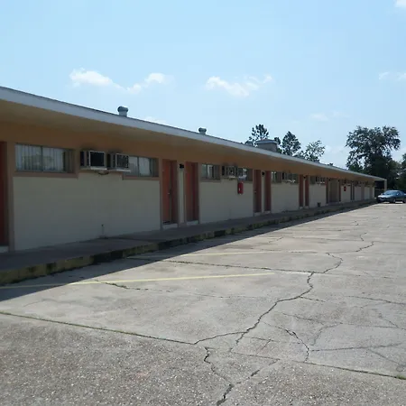 Deluxe Inn Motel-2