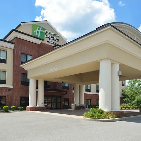 Holiday Inn Express & Suites Fairmont By Ihg-3