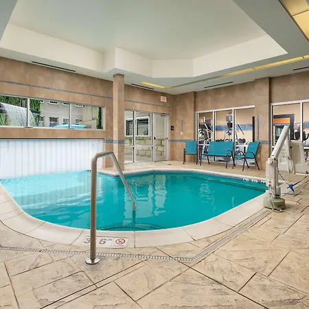 Hampton Inn & Suites Chattanooga Downtown-2