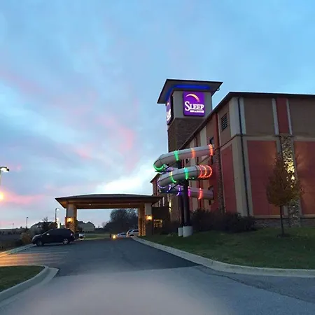 Sleep Inn & Suites Indoor Waterpark-2