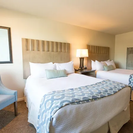 Cambria Landing Inn And Suites-3