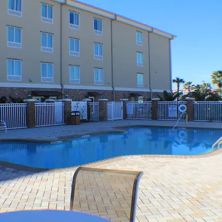 Holiday Inn Express & Suites Gonzales By Ihg-2